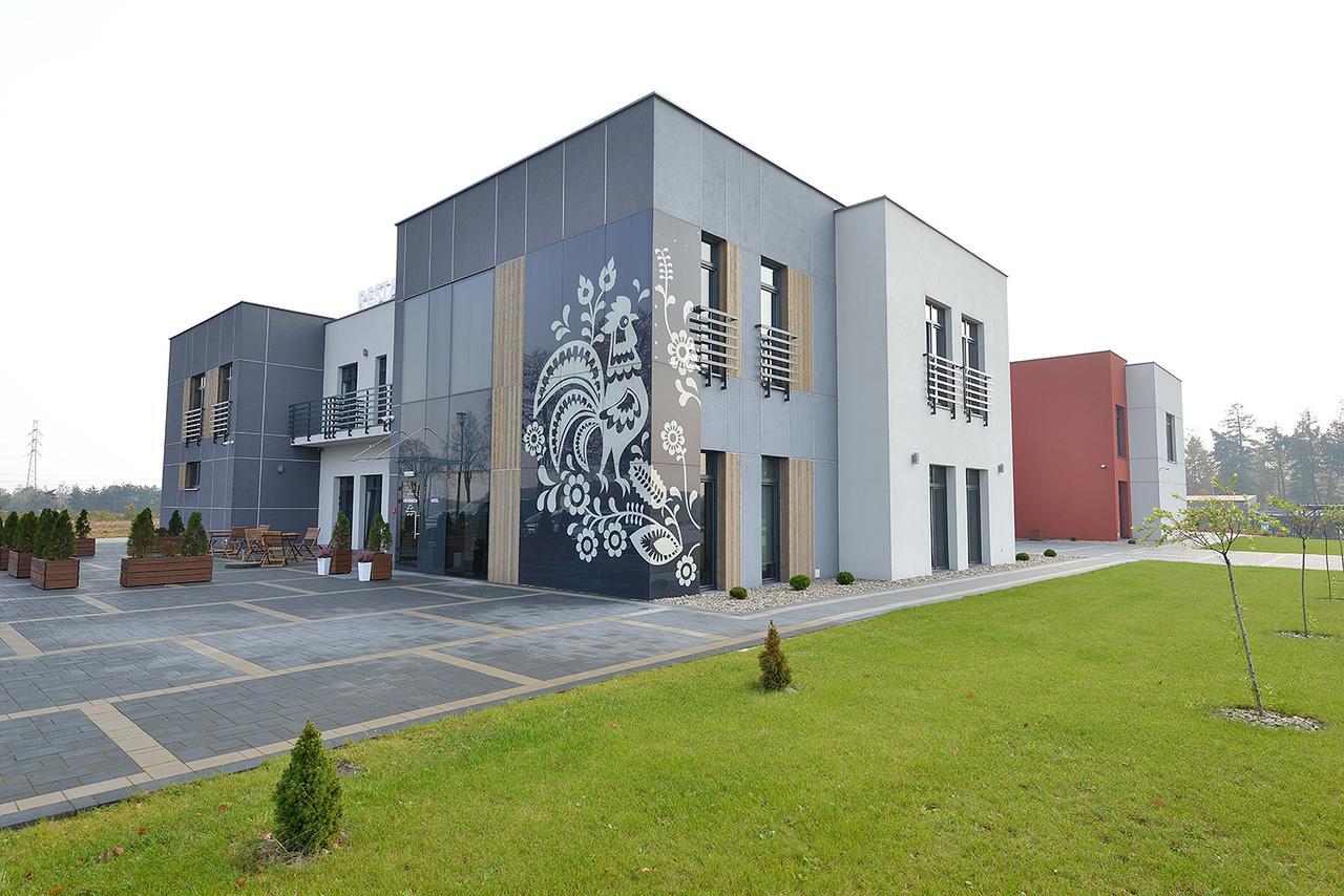 Nova Stodola Hotel Klomnice Exterior foto
